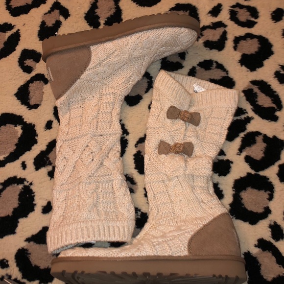 UGG Shoes - Ugg Kalla boots